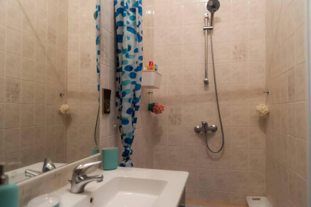 Grand Appartement Proche Gare Et Polygone Béziers Esterno foto