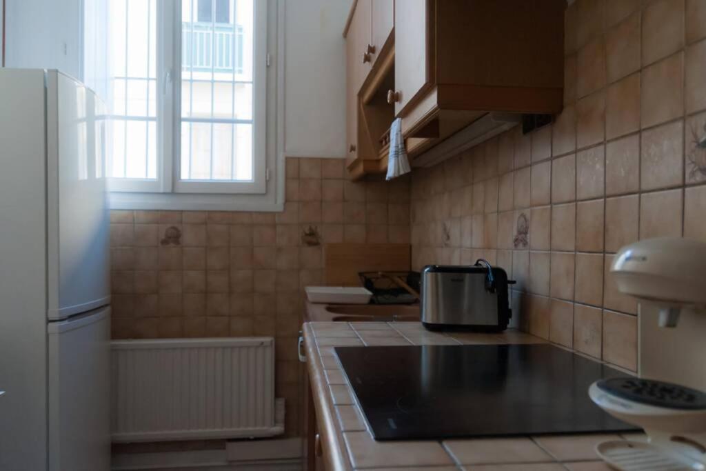Grand Appartement Proche Gare Et Polygone Béziers Esterno foto